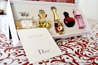 TOP 10 mùi nước hoa Dior được yêu thích nhất dành cho nam và nữ
