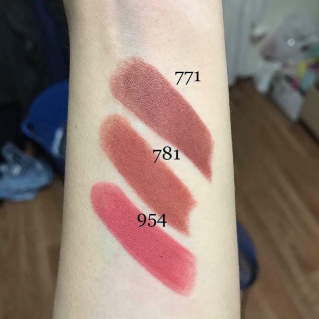 Son lì SHU UEMURA Rouge Unlimited Supreme Matte Lipstick BR771