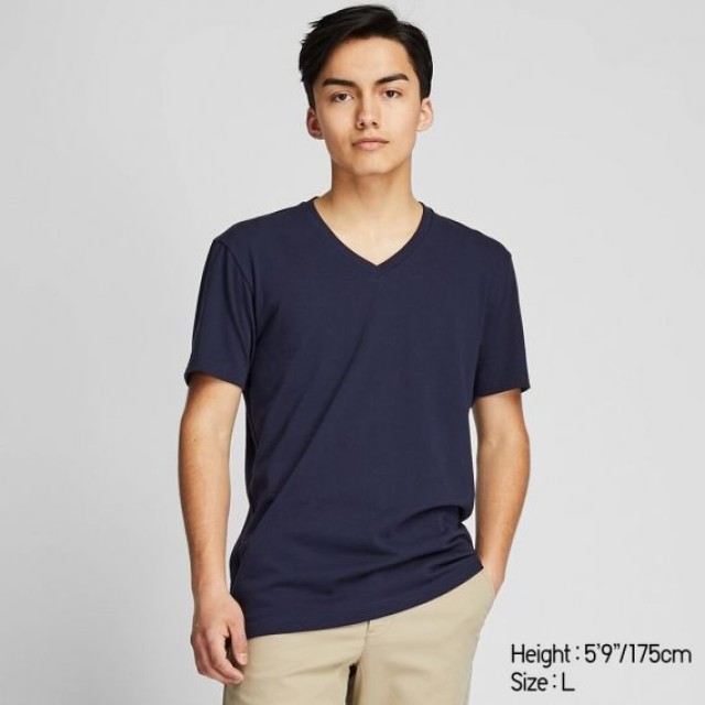 Áo thun Basis nam Uniqlo cổ tim, tay ngắn màu navy 