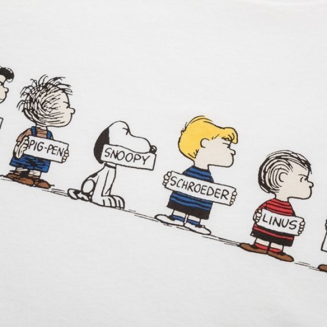 Áo thun nữ cổ tròn Uniqlo WOMEN PEANUTS 70 UT 