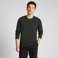 Áo thun nam cổ tròn tay dài Uniqlo Soft Touch màu xanh đen